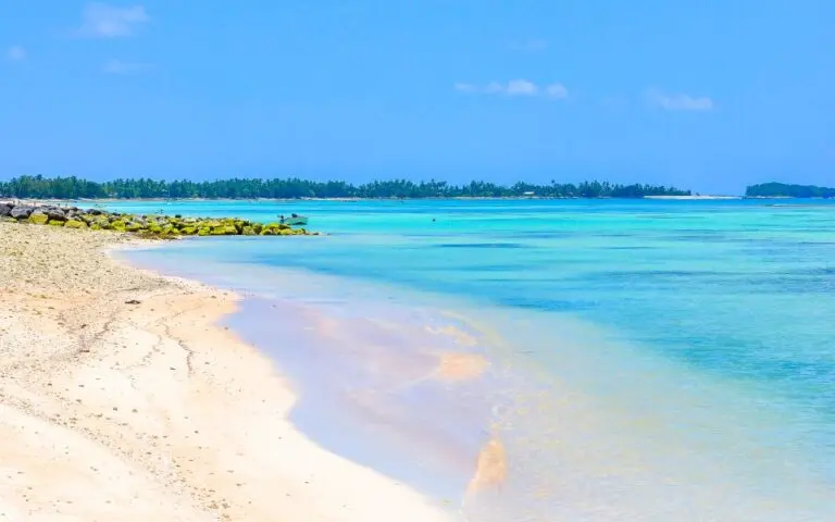 Τα «ουρανοκατέβατα» πλούτη μιας φτωχής χώρας