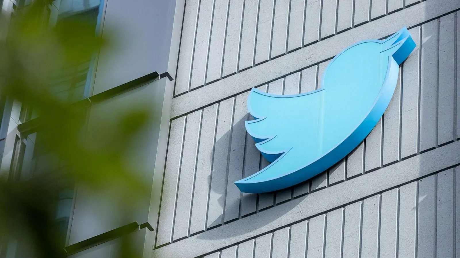 Twitter: Αρνείται να πληρώσει τη Google για τις υπηρεσίες cloud