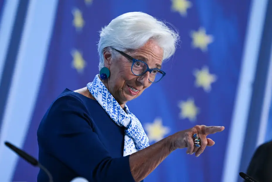 Λαγκάρντ: Ακόμη δεν έχει γίνει αισθητός ο αντίκτυπος των δασμών Τραμπ