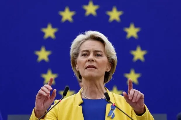 Φον ντερ Λάιεν για πυρκαγιές: Ενωμένη στη μάχη η ΕΕ