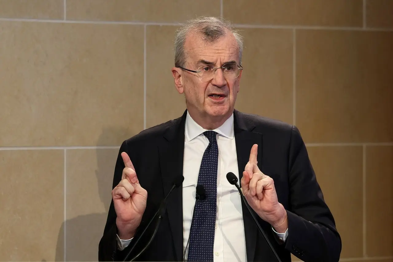 Βιλερουά: Σε κίνδυνο η Γαλλία αν δεν περιοριστεί το έλλειμμα του 2026