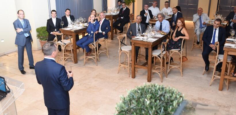 Ο CEO της Τράπεζας Κύπρου δεξιώθηκε τους Honorary Fellows και το ΔΣ του CIM