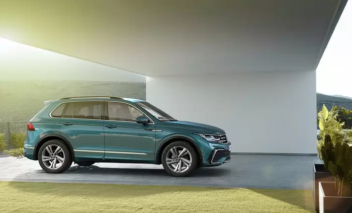 Tο ανανεωμένο VW Tiguan στους εκθεσιακούς χώρους της Unicars
