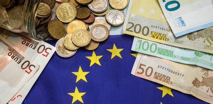 Die Zeit: Αρκετά πια με τους ελέγχους της Ελλάδας