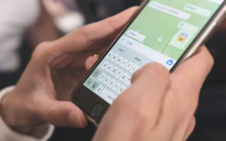 Το κόλπο του WhatsApp: Οι λογαριασμοί είναι δωρεάν - Αλλά πώς βγάζει χρήματα;