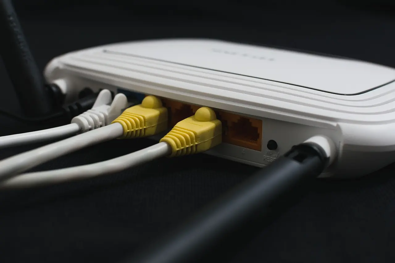 Πώς μπορείτε να ενισχύσετε το WiFi - 9 χρήσιμες συμβουλές (VIDEO)