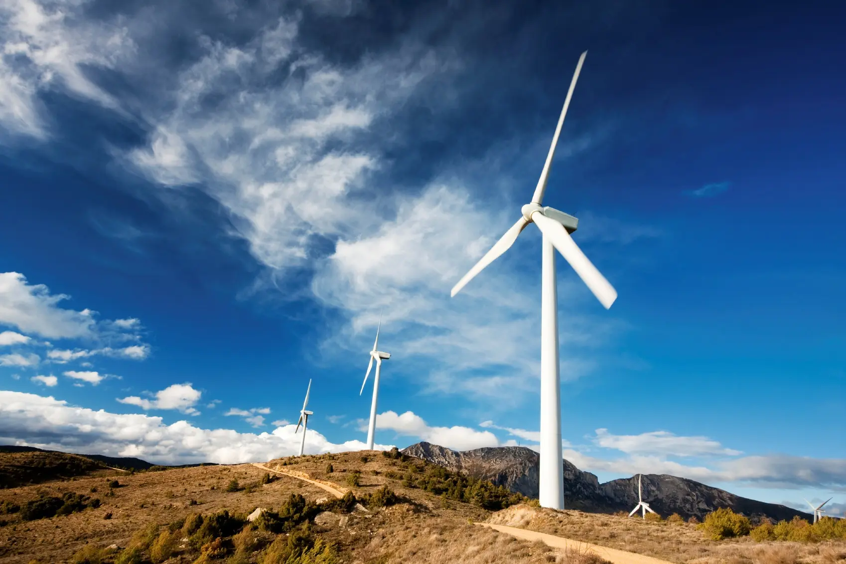 Η Ελλάδα στις πρώτες 9 χώρες για παραγωγή ενέργειας από ανανεώσιμες πηγές
