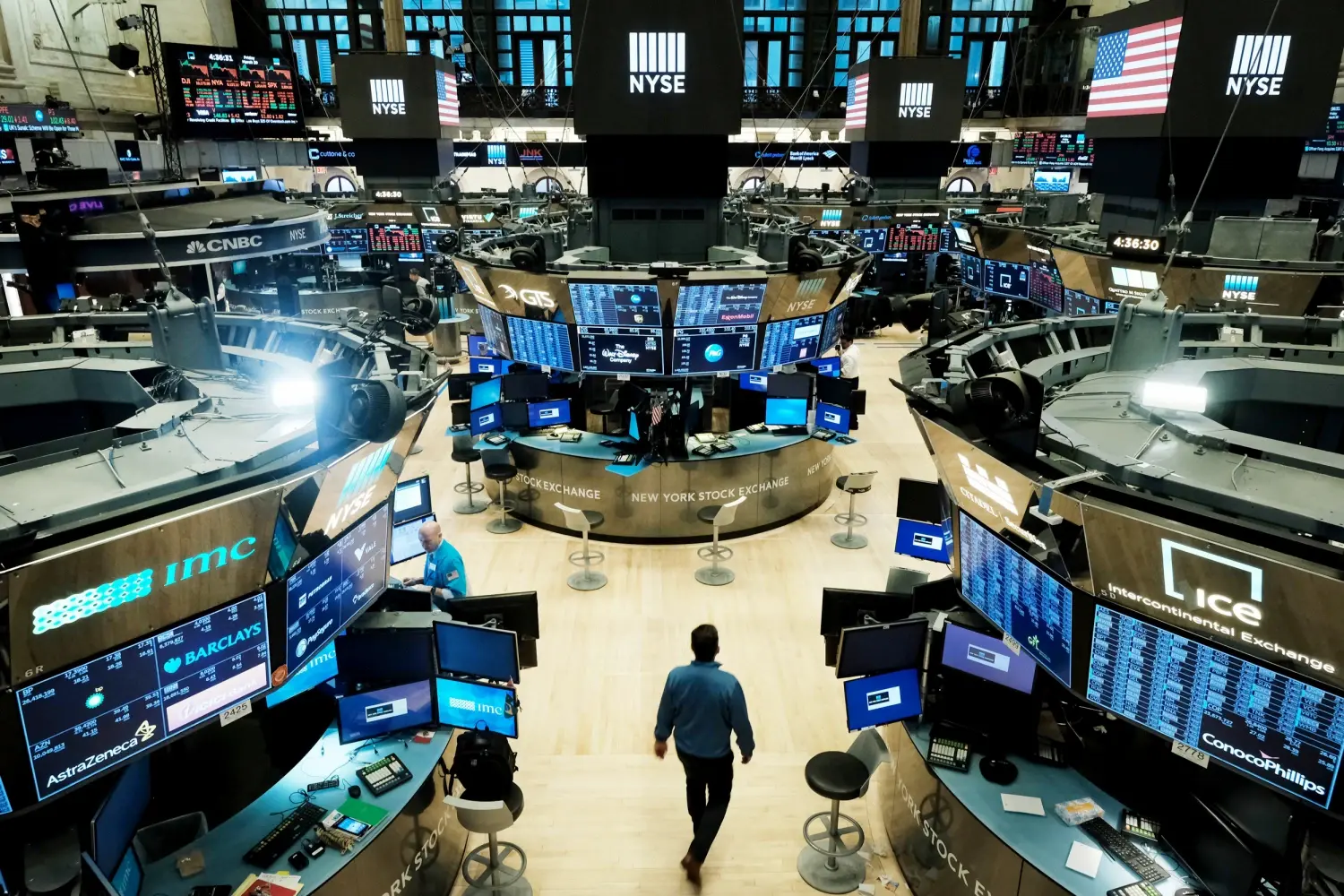 Σε αναταραχή η Wall Street μετά τις προειδοποιήσεις για ισχυρή διόρθωση