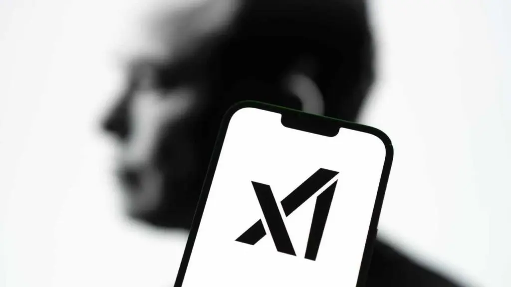 Ίλον Μασκ: Συγκεντρώνει κεφάλαια για την xAI