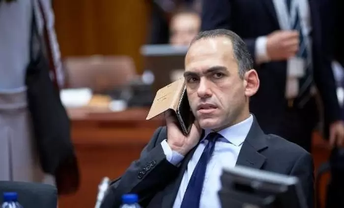 Χάρης καλεί Ρώσους να συμμετέχουν στην ΑΟΖ 