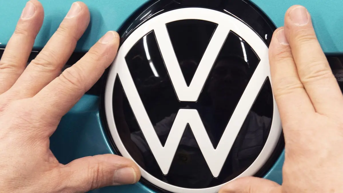 Volkswagen: Κορόιδεψε τα ΜΜΕ για δήθεν αλλαγή του ονόματός της