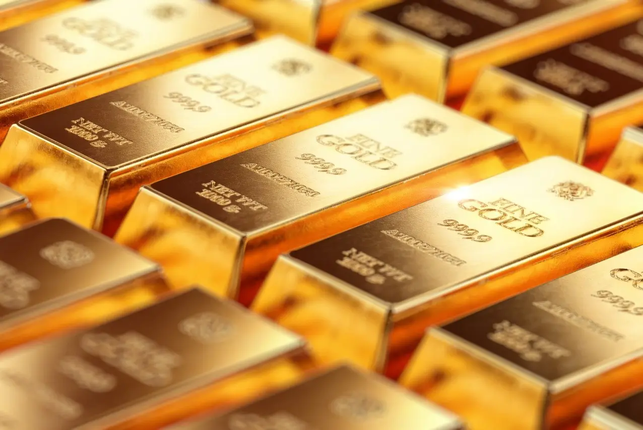 «Εκτυφλωτικός» ο χρυσός - Ξεπέρασε τα 3.500 δολάρια