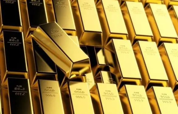 Χρυσός: Εξανεμίζει τα κέρδη του λόγω Fed