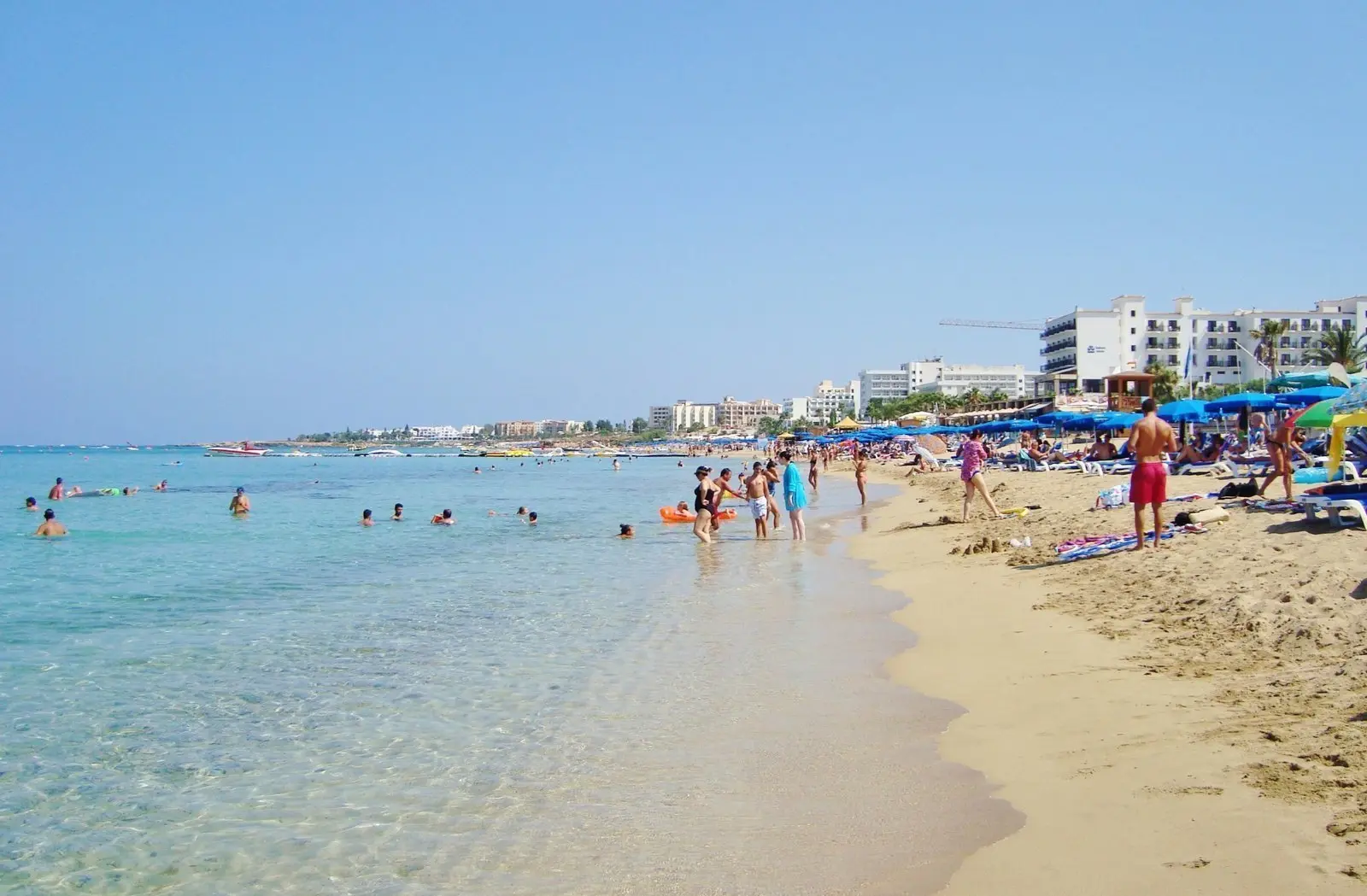 «Η Ρωσία κρατά ζωντανό τον τουρισμό μας»