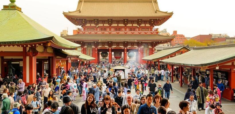 Η Ασία εκπέμπει SOS: O υπερτουρισμός καταστρέφει τα σημαντικότερα μνημεία και αξιοθέατα