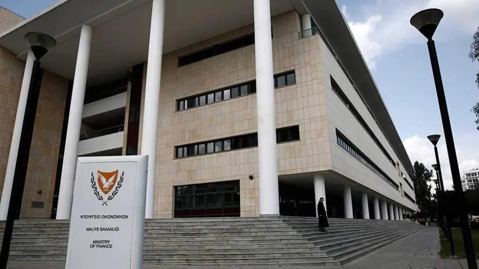 ΥΠΟΙΚ για Moneyval: Θα συνεχίσουμε τις προσπάθειες