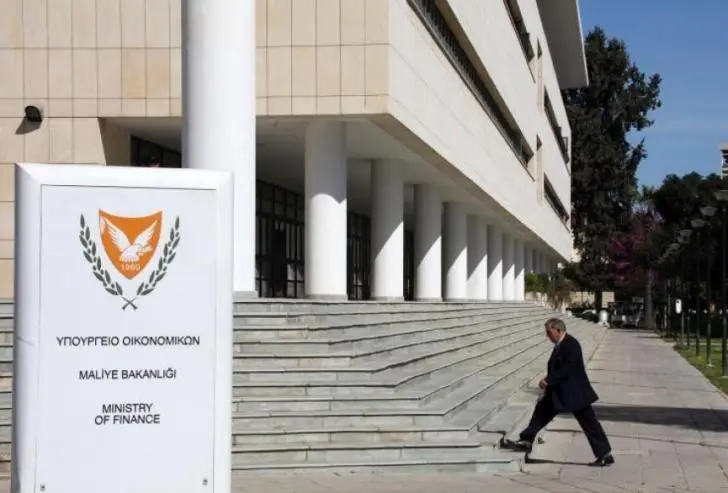 Διευκρινίσεις ΥΠΟΙΚ για επίδομα γραμματέως σε πρώην ΠτΔ και πρώην ΠτΒ