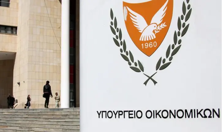 Συμφωνία Υπουργείων Πρόνοιας-Οικονομικών διάλογο για ταμεία προνοίας