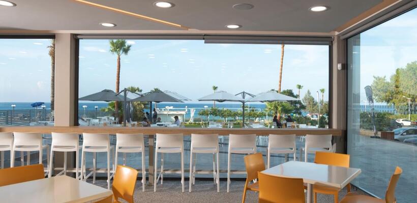 Άνοιξε «Zorbas by the sea» στον Πρωταρά