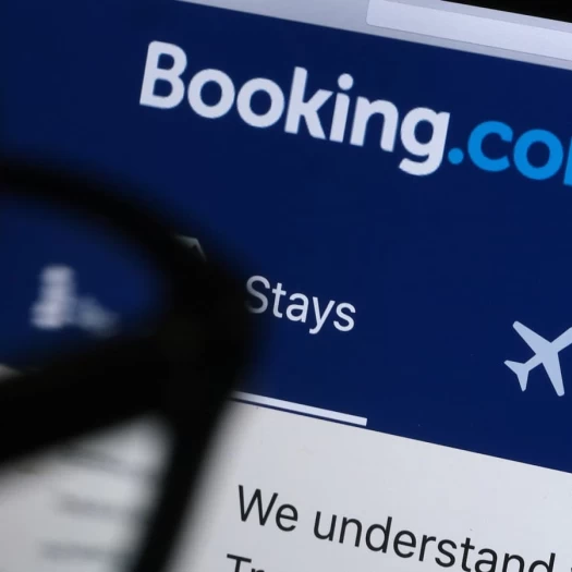 Booking.com: Έρευνα της Κομισιόν για ψεύτικες καταχωρίσεις και απάτες