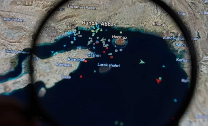 Πόλεμος στο Ιράν: Ο λογαριασμός φτάνει στους Αμερικανούς καταναλωτές – Στα ύψη η πολιτική πίεση στον Τραμπ