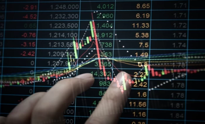 Παγκόσμιο sell off στα ομόλογα: Τι κρύβεται πίσω από την «εκτόξευση» των αποδόσεων