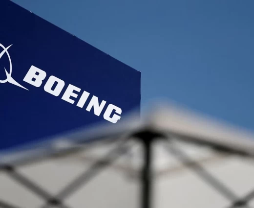 Boeing: Περιορίζει τις ζημίες στο γ΄ τρίμηνο, άλμα πωλήσεων στον τομέα άμυνας