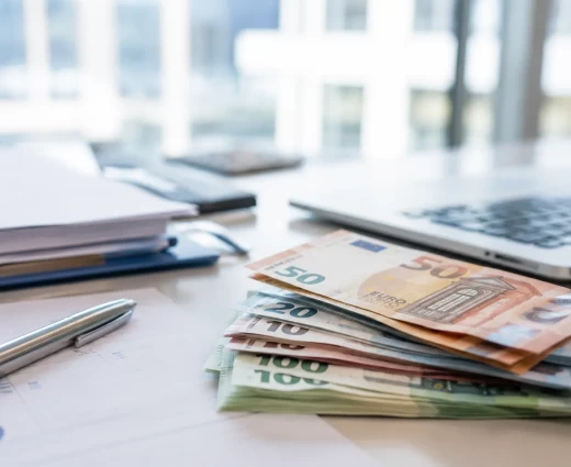 Φορολογικές δηλώσεις: Από τις 245.000 στις 345.000 μέσα σε μία δεκαετία - Πόσες υποβλήθηκαν για το 2025