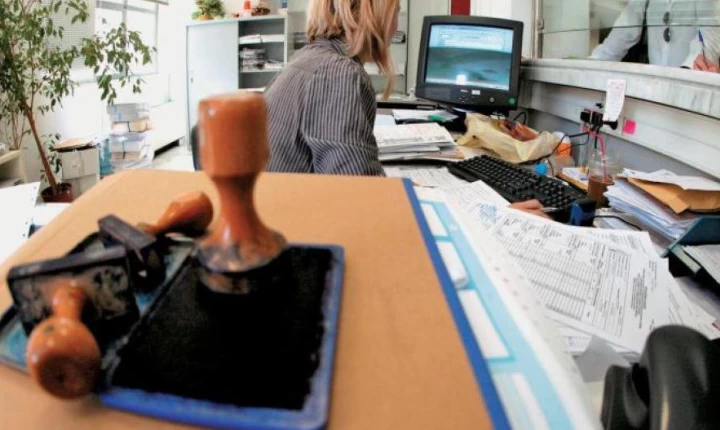 Δημόσιο: Κανονικά οι εξετάσεις για τις θέσεις του 2027 - Το 2028 το νέο σύστημα διορισμού