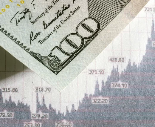 Προειδοποίηση από τον πρώην CEO της Goldman Sachs: Κίνδυνος «φούσκας» στα private assets