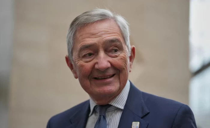 Μπρένταν Νέλσον: Απαραίτητη για την παγκόσμια οικονομία η ειρηνευτική συμφωνία στη Μέση Ανατολή, λέει ο πρόεδρος της HSBC