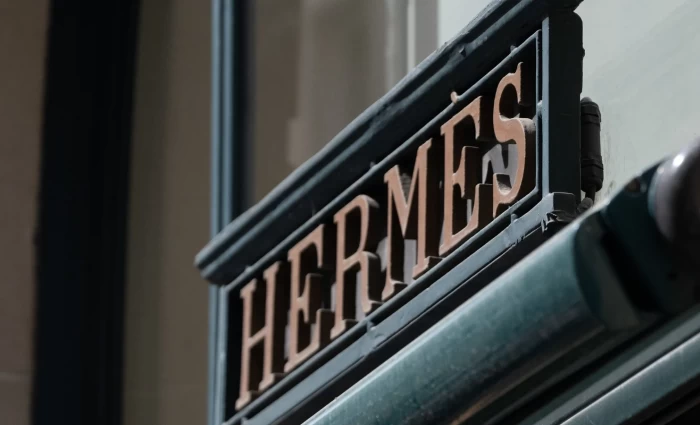 Hermès: Κάτω από τον πήχη οι πωλήσεις α’ τριμήνου – Ποια καταστήματα επηρεάστηκαν