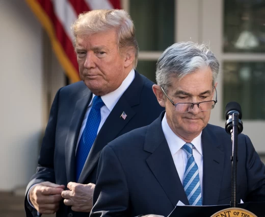 Μπορεί ο Ντόναλντ Τραμπ να εκθρονίσει τον Τζέι Πάουελ από την προεδρία της Fed;