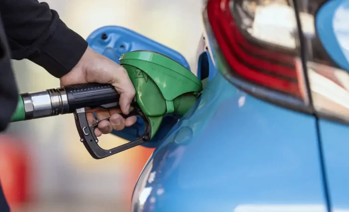 Μεγάλες αποκλίσεις στις τιμές καυσίμων: Έως 39,5 σεντ διαφορά στην αμόλυβδη 98