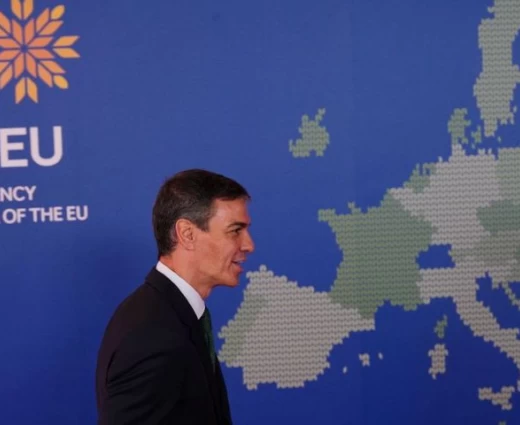 Σάντσεθ: Η ΕΕ να φορολογήσει τα υπερκέρδη των εταιρειών ενέργειας