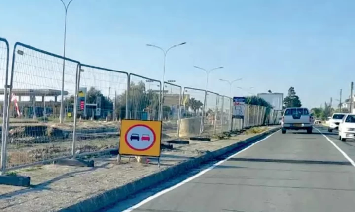 Από 2 σε 8 μήνες οι καθυστερήσεις στον δρόμο Δεκέλειας λόγω τουρισμού – Εξηγήσεις Βαφεάδη