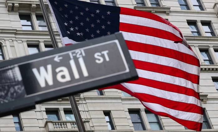 Wall Street: Ισχυρό πλήγμα στο αφήγημα της AI – Στο «κόκκινο» ο Nasdaq