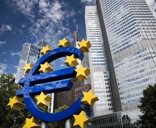 Η ΕΚΤ κράτησε αμετάβλητα τα επιτόκια για έβδομη διαδοχική συνεδρίαση