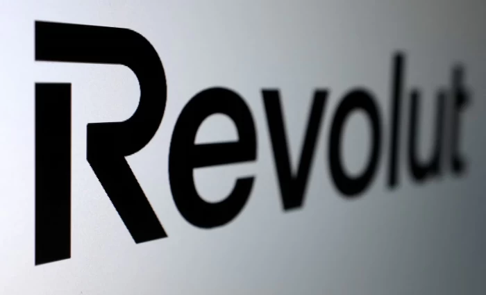 Η Revolut ανοίγει κεντρικά γραφεία στην παριζιάνικη Silicon Valley – Επένδυση 1 δισ. ευρώ στη Γαλλία