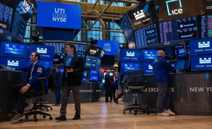 Wall Street: Στάση αναμονής στις αγορές μετά το «όχι» Τραμπ στο Ιράν