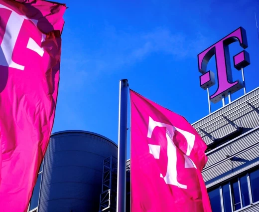 Deutsche Telekom: Αναθεωρεί προς τα πάνω τις προβλέψεις της με ώθηση από την T-Mobile US
