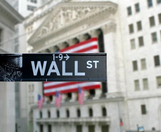 Wall Street: Η επέλαση του AI «σβήνει» τα πολεμικά σύννεφα της Μέσης Ανατολής