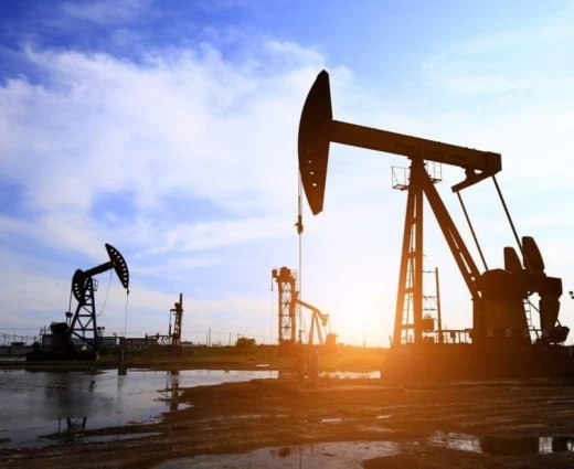 Πετρέλαιο: Βουτιά άνω του 6% μετά το δημοσίευμα του Axios για συμφωνία ΗΠΑ–Ιράν