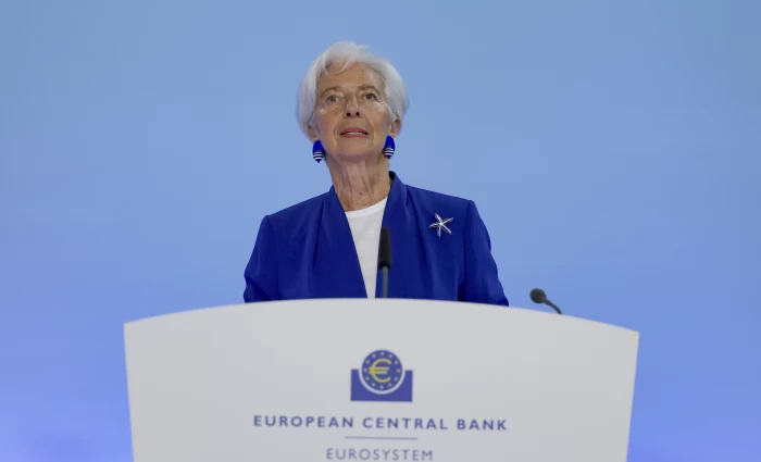 ΕΚΤ: Η ειρήνη στη Μ. Ανατολή δεν αρκεί για να εξαλείψει το ενεργειακό σοκ – Ανοιχτό το ενδεχόμενο νέων αυξήσεων επιτοκίων
