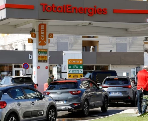 TotalEnergies: Ο πετρελαϊκός κολοσσός έβαλε πλαφόν στα καύσιμα, αλλά μόνο για τους… Γάλλους