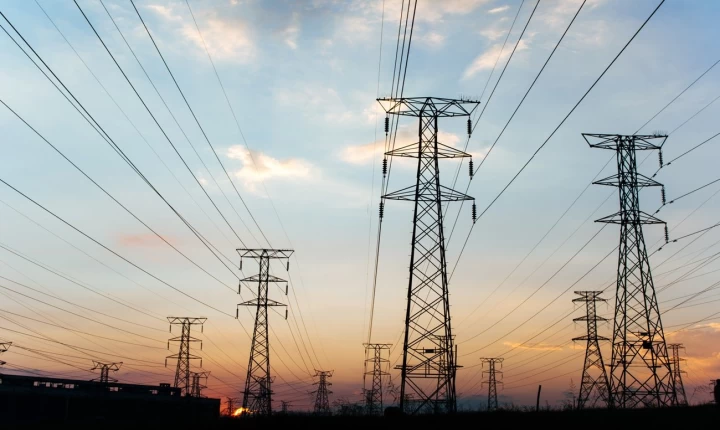 Χωρίς βλάβες επαρκές το ηλεκτρονικό ρεύμα  - Σε επιφυλακή ο ΔΣΜΚ λόγω αύξησης θερμοκρασιών