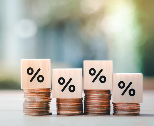 Επιτόκια: Οι traders ενισχύουν τα στοιχήματα για αύξηση από BoE και ΕΚΤ