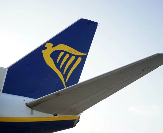 Ryanair: Μείωση κερδών το α’ τρίμηνο λόγω των τιμών των καυσίμων