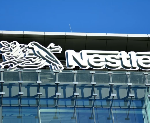 Nestle: Πωλεί το 50% της δραστηριότητας εμφιαλωμένου νερού έναντι 3 δισ. ευρώ