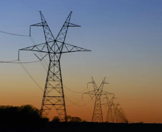 ΣΑΗ και ΔΣΜΚ συζήτησαν τρόπους ενίσχυσης της ανταγωνιστικής αγοράς ηλεκτρισμού